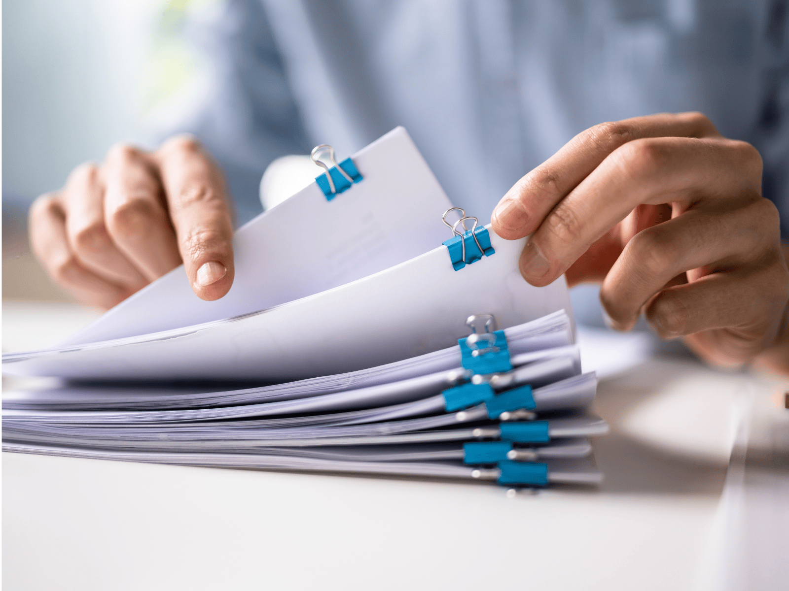 Man Holding Files 1600x1200